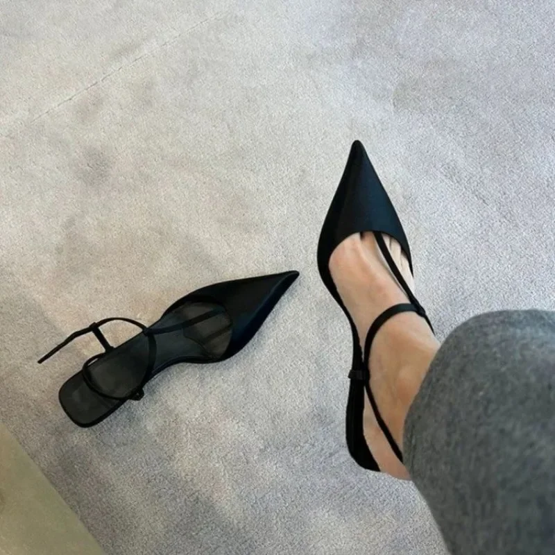 Women Shoes Size - Sepatu untuk Wanita Sandal Wanita Ujung