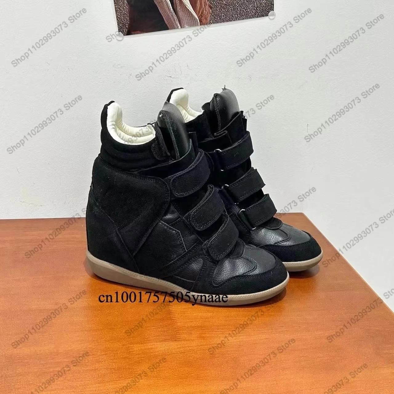 Women Shoes Sale - Sepatu Sneakers Wanita Hak Tinggi Tersembunyi