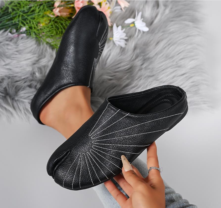 Women Shoes Japanese Brand - Fashion Tabi Ninja Sepatu Wanita Flat