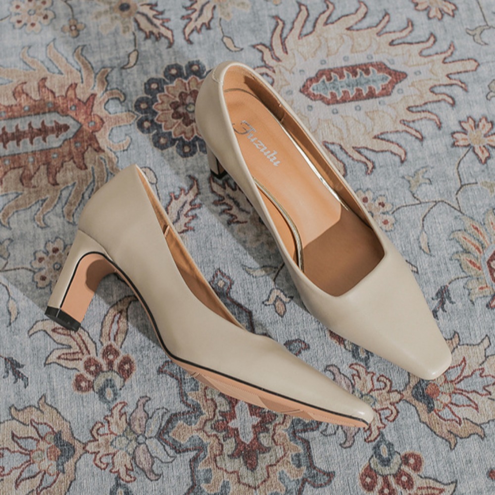 Sepatu hak tinggi wanita, Kasu - Women'S Shoes Professional ulasan dan harga