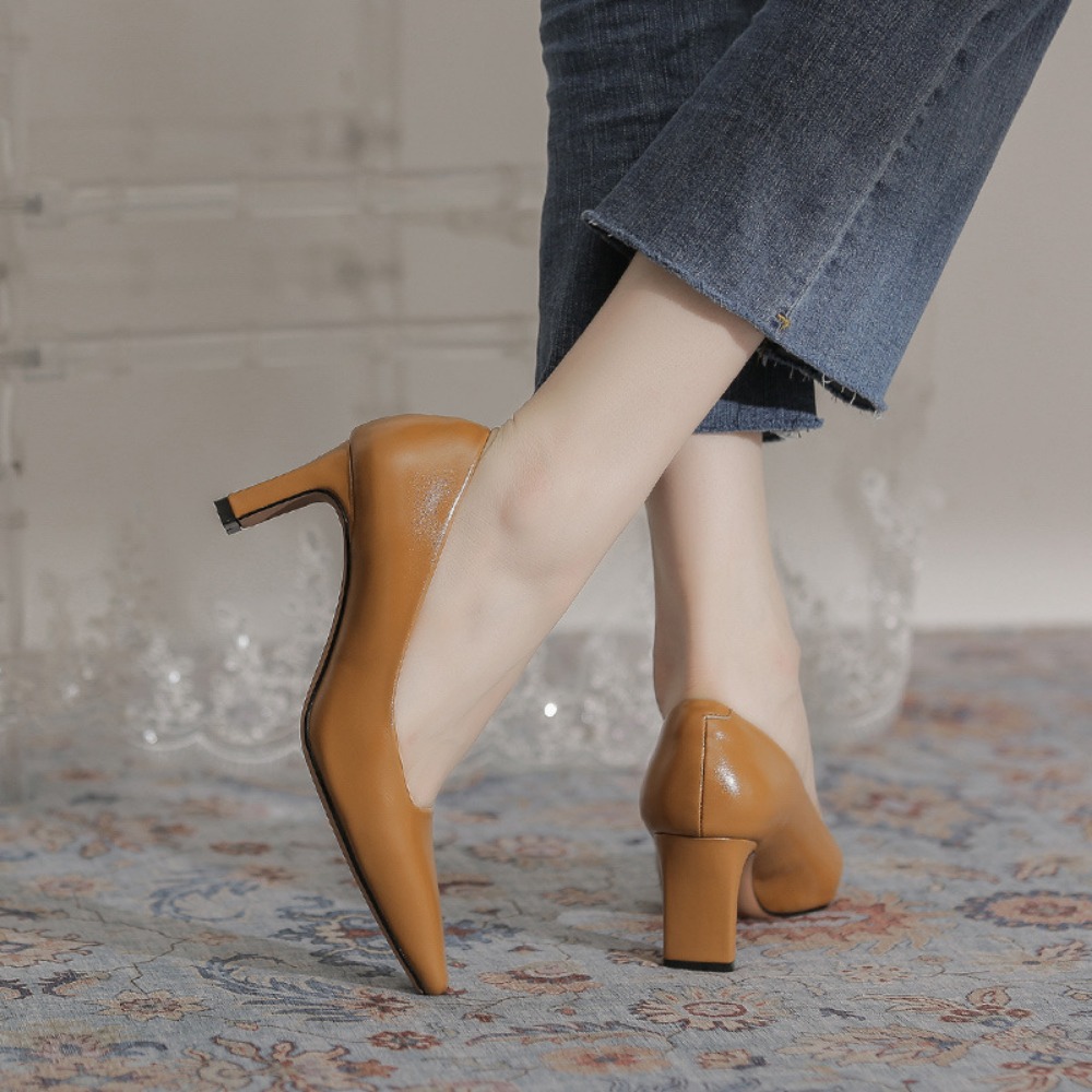 Sepatu hak tinggi wanita, Kasu - Women'S Shoes Professional ulasan dan harga