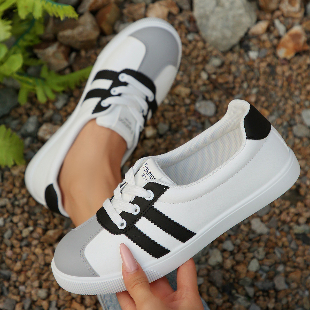 Sepatu Sneakers Wanita Gaya Ko - Women Shoes Sale ulasan dan harga