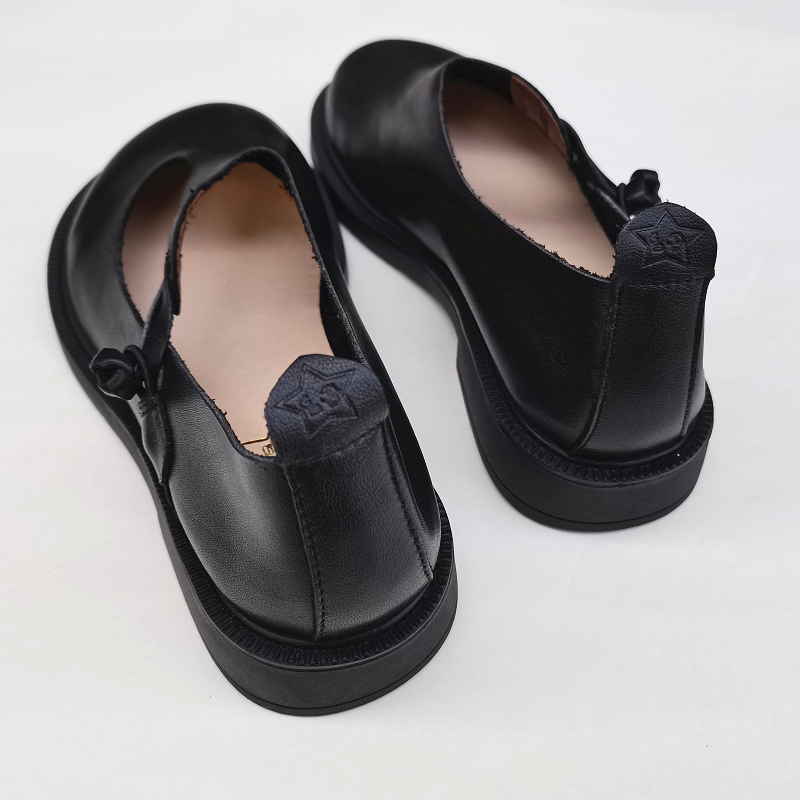 Careaymade-Sepatu Besar Kulit  - Women Shoes Size ulasan dan harga